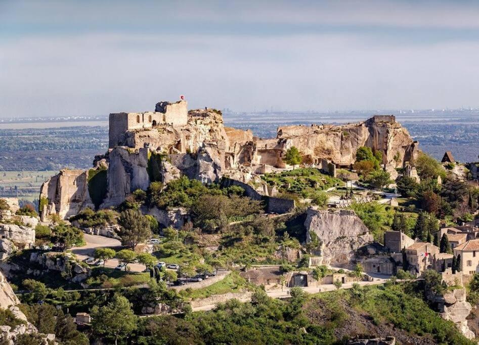 Appartement A Pied Du Centre Avec Place De Parking Arles Ngoại thất bức ảnh